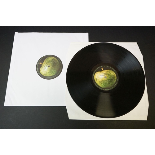 13 - Vinyl - The Beatles White Album PMC 7067/8 No.0041427 mono, top loader, no poster, 4 photos (Ringo b... 