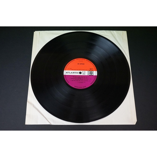 26 - Vinyl - Led Zeppelin - Led Zeppelin (original UK 1st pressing, turquoise lettering fully laminated p... 