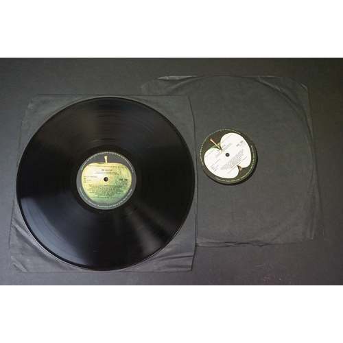 4 - Vinyl - The Beatles White Album PMC 7067/8 mono No. 0169908, top opener, black inners, 1 poster and ... 