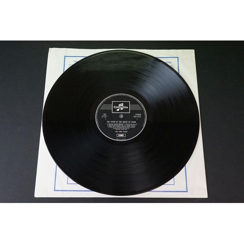 7 - Vinyl - Pink Floyd 2 copies of The Piper At The Gates Of Dawn to include SX 6157 blue & silver Colum... 