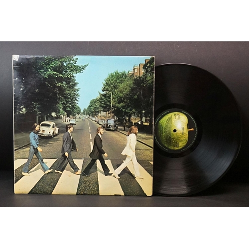 78 - Vinyl - 8 The Beatles LPs to include With The Beatles (PMC 1206), For Sale (PMC 1240) Help! x 2 (PMC... 