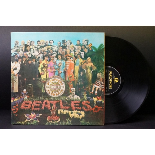 78 - Vinyl - 8 The Beatles LPs to include With The Beatles (PMC 1206), For Sale (PMC 1240) Help! x 2 (PMC... 