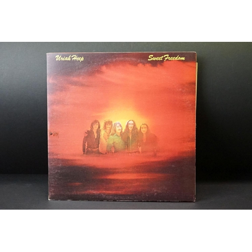 89 - Vinyl - 7 Uriah Heep LPs to include Very Eavy (ILPS 9142) bronze label, Salisbury (ILPS 9152) bronze... 