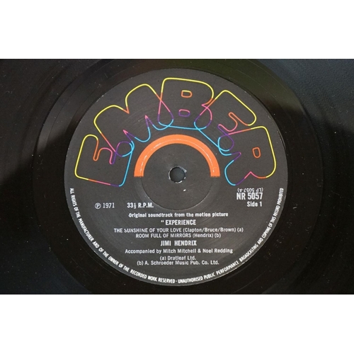 92 - Vinyl - 7 Jimi Hendrix LPs to include Rainbow Bridge (soundtrack), Smash Hits, Isle Of Wight, Band O... 