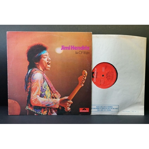 92 - Vinyl - 7 Jimi Hendrix LPs to include Rainbow Bridge (soundtrack), Smash Hits, Isle Of Wight, Band O... 