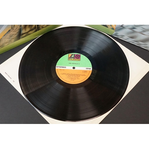 93 - Vinyl - 5 Led Zeppelin LPs to include Two (K40037) green & orange labels, Three (K50002) green & ora... 