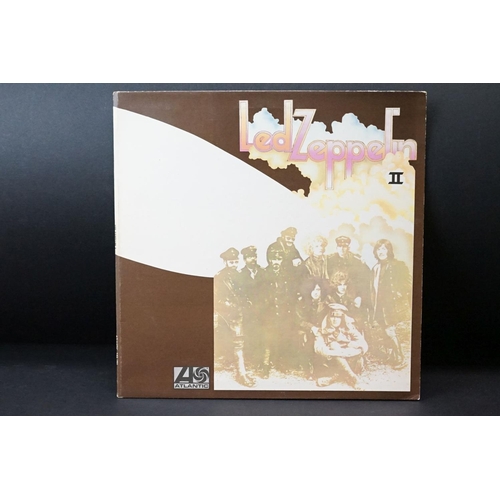 94 - Vinyl - 5 Led Zeppelin LPs to include One (K40031) green and orange labels, Two (588198) plum labels... 