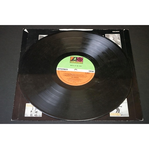 150 - Vinyl - 3 Led Zeppelin LPs to include Four Symbols (2401012) with inverted feather on side two label... 