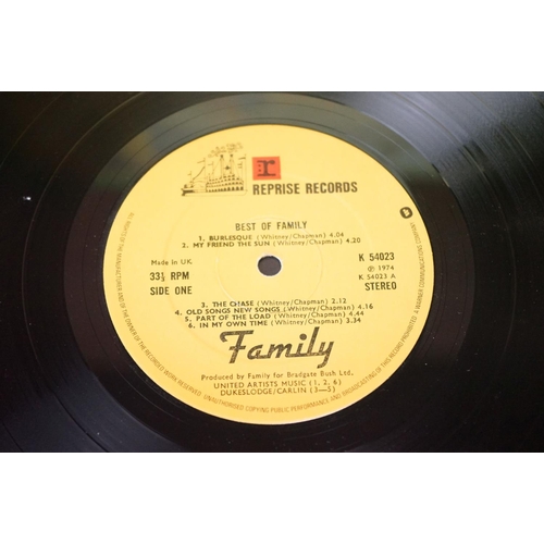 151 - Vinyl - 4 Family LPs to include Family Entertainment (RSLP 6340) with poster & lyric sheet Ex/Ex, Be... 