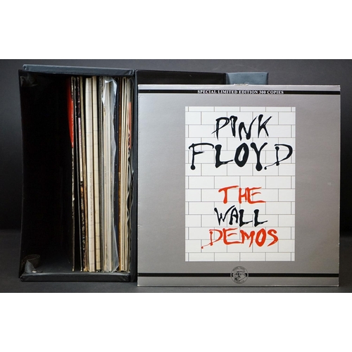 329 - Vinyl - 17 Pink Floyd LPs spanning their career including Dark Side Of The Moon, The Wall, Meddle, R... 