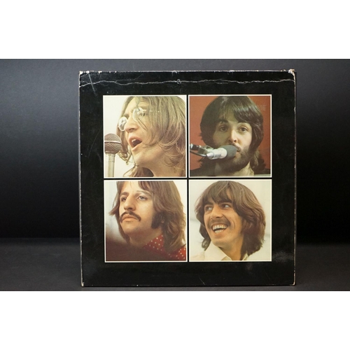 401 - Vinyl - The Beatles Let It Be Box set with LP PCS7090 and Booklet, vinyl vg+, outer box sleeve with ... 