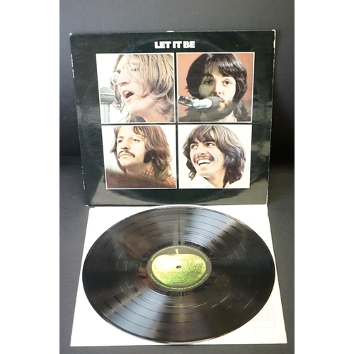 401 - Vinyl - The Beatles Let It Be Box set with LP PCS7090 and Booklet, vinyl vg+, outer box sleeve with ... 