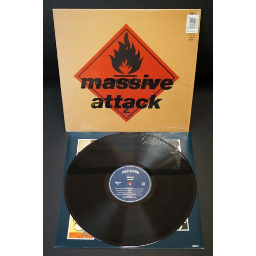 466 - Vinyl - Three Massive Attack LPs to include Protection WBRLP23 (in opened seal), Blue Lines WBRLP1 (... 