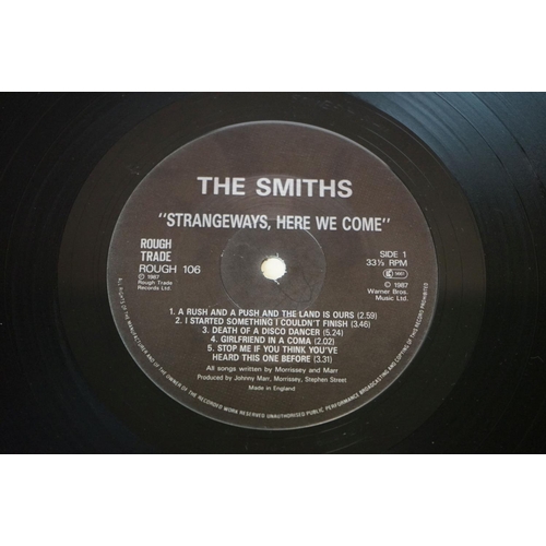 53 - Vinyl - 6 The Smiths LPs to include Self Titled (Rough 61), Strangeways Here We Come (Rough 106), Lo... 