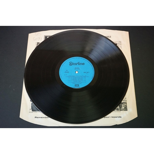 67 - Vinyl - 4 Pink Floyd LPs to include Dark Side Of The Moon (one side opens, stickered sleeve, 2 poste... 