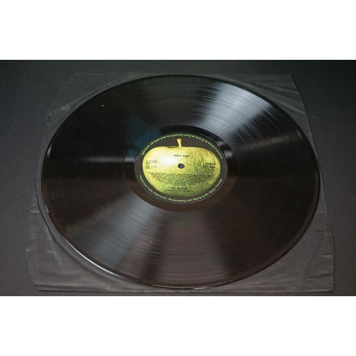 168 - Vinyl - 4 The Beatles early stereo pressing LPs to include Rubber Soul (PCS 3075) The Grampohone Co ... 