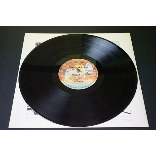 172 - Vinyl - 8 Led Zeppelin LPs to include One (K 40031), Four Symbols (K 50008) both green and orange la... 