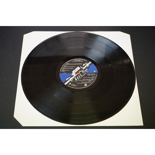 174 - Vinyl - 2 Pink Floyd LPs to include Dark Side Of The Moon (SHVL 804) right side opener, 1 poster, st... 