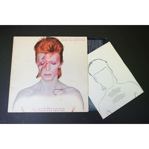 185 - Vinyl - David Bowie Aladdin Sane (RCA RS 1001) orange RCA label with Victor to right, matrices -37/-... 