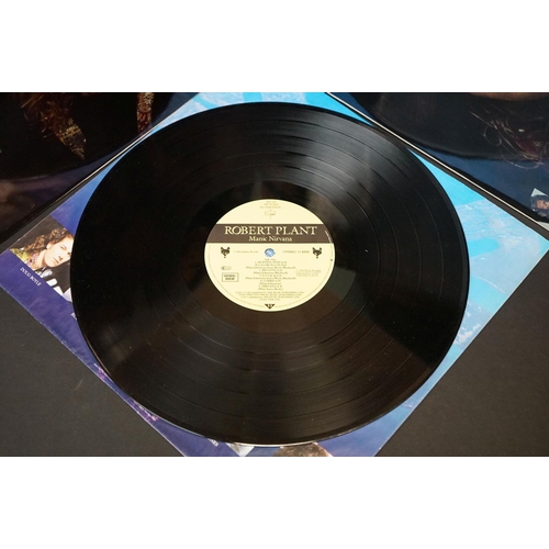 186 - Vinyl - 5 Led Zeppelin / Robert Plant LPs to include Presence (SSX 59402), Coda (A0051), Houses Of T... 