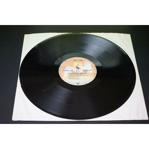 186 - Vinyl - 5 Led Zeppelin / Robert Plant LPs to include Presence (SSX 59402), Coda (A0051), Houses Of T... 