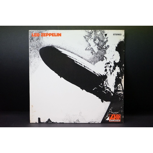 187 - Vinyl - 8 Led Zeppelin LPs to include One (ATL 40031) German press, Two (K40037) green & orange labe... 