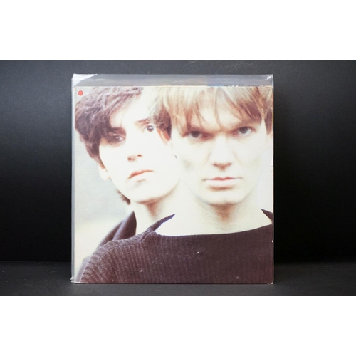 322 - Vinyl - 36 alternative / indie mainly LPs to include The Stone Roses (debut), Spiritualized Lazer Gu... 