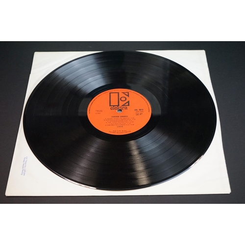 533 - Vinyl - 2 Love LPs to include Self Titled (EKS 74001) black and red Elektra label, Polydor credit, '... 