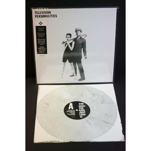 555 - Vinyl - Television Personalities 4 albums and 1 12” single to include Mummy Your Not Watching Me (UK... 