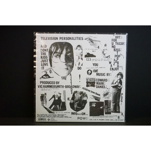 555 - Vinyl - Television Personalities 4 albums and 1 12” single to include Mummy Your Not Watching Me (UK... 