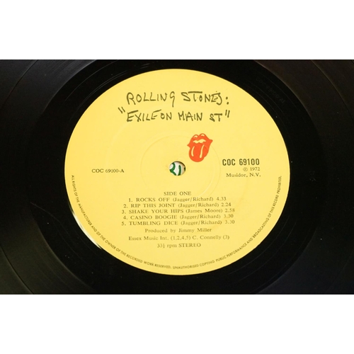 634 - Vinyl - 2 Rolling Stones LPs to include Exile On Main Street (COC 69100) 10 postcards and correct in... 