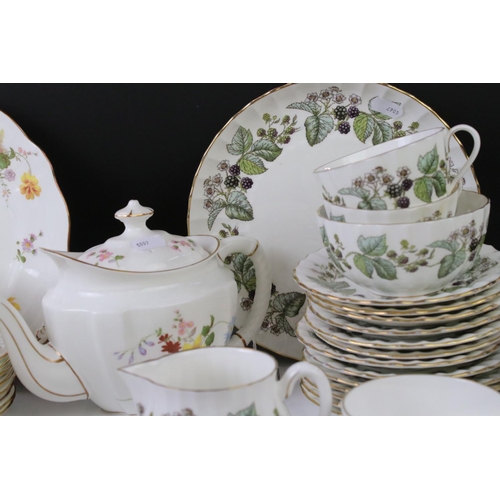 57 - Royal Crown Derby ' Derby Posies ' pattern tea set to include a teapot & cover, 8 teacups, 7 saucers... 