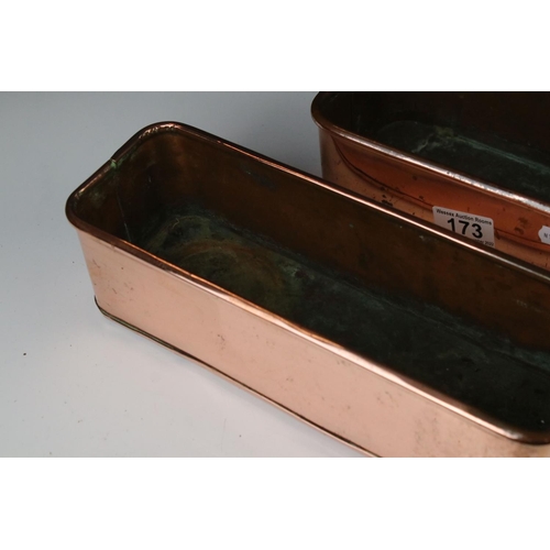 173 - Pair of vintage copper planters of rectangular form, with rolled upper rims, measure approx 30cm lon... 