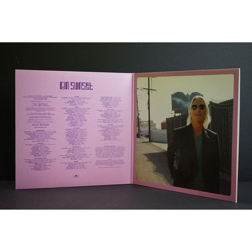 476 - Vinyl - Two Paul Weller LPs to include 22 Dreams with booklet and On Sunset OB59857 both ex