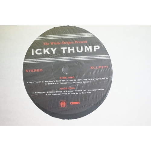 477 - Vinyl - Two The White Stripes LPs to include Elephant XLLP162 and Icky Thump XLLP271 with opened sti... 