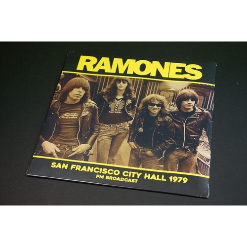 567 - Vinyl - 4 The Ramones LPs to include Ramones (Original UK 1976 1st pressing, Sire Records, 9103 253)... 