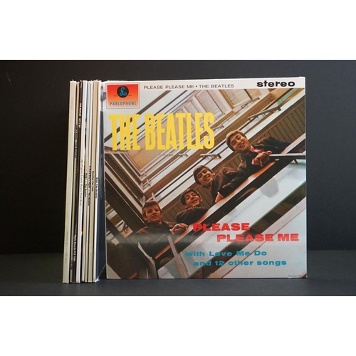 641 - Vinyl - 9 The Beatles LPs to include Please Please Me, With The Beatles, For Sale, A Hard Days Night... 