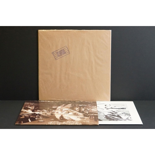 642 - Vinyl - 8 Led Zeppelin LPs spanning their career.  Includes II, III, Physical Graffiti, In Through T... 