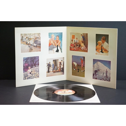 642 - Vinyl - 8 Led Zeppelin LPs spanning their career.  Includes II, III, Physical Graffiti, In Through T... 