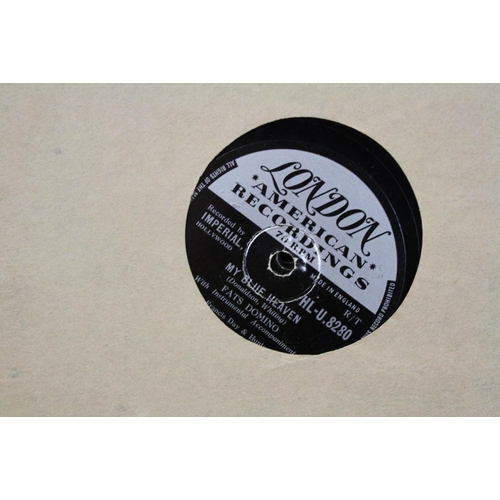 440 - Vinyl - 15 1950s rock n roll & pop 78s on London Records to include The Hilltoppers, Tub Hunter, And... 