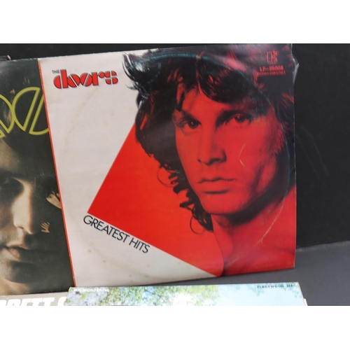 722 - Vinyl - 5 LPs to include Can Landed (V2041) fully laminated sleeve Vg/Vg, The Doors self titled (LWE... 