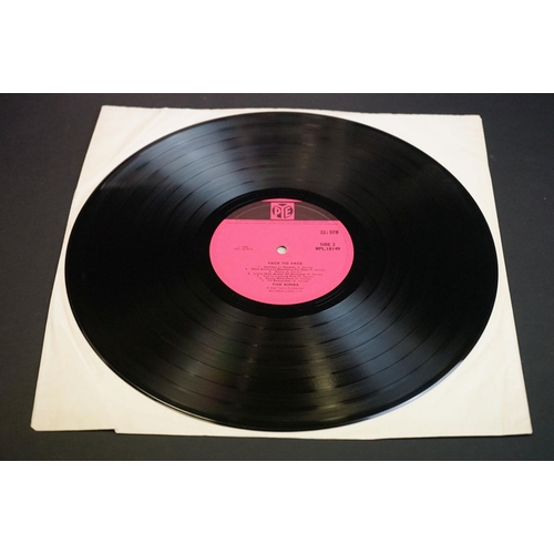 705 - Vinyl - The Kinks original press albums to include Percy (Pye stereo press NSPL 18365) fully laminat... 