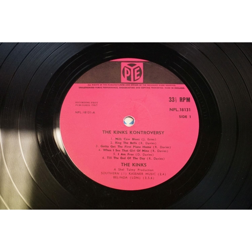 705 - Vinyl - The Kinks original press albums to include Percy (Pye stereo press NSPL 18365) fully laminat... 