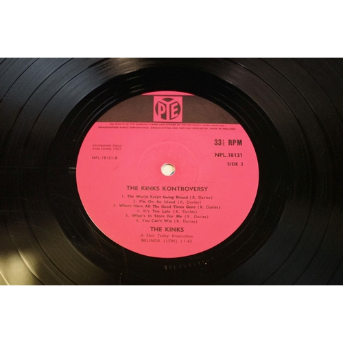 705 - Vinyl - The Kinks original press albums to include Percy (Pye stereo press NSPL 18365) fully laminat... 