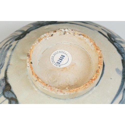 11 - Early 17th Century Chinese bowl from the Binh Thuan Shipwreck, the blue and white bowl with floral d... 