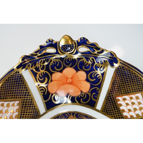 13 - Royal Crown Derby Imari pattern twin-handled footed dish, pattern no. 1128, 27.5cm long, together wi... 