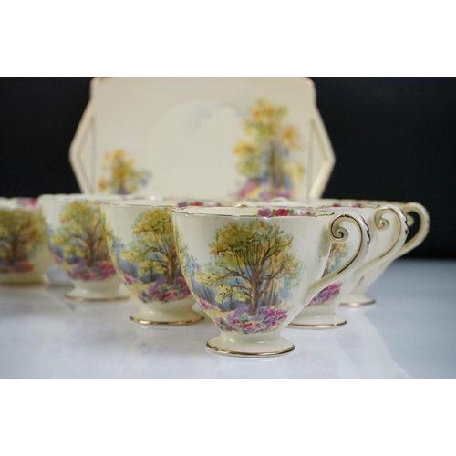 16 - Shelley ' Englands Charm ' pattern tea set comprising 6 tea cups & saucers, 6 tea plates, milk jug, ... 
