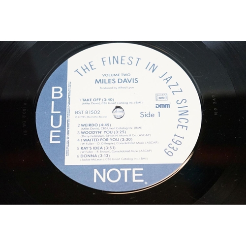 298 - Vinyl - Jazz / Blue Note - 10 rare French pressing Blue Note albums, to include: Lou Donaldson - Blu... 