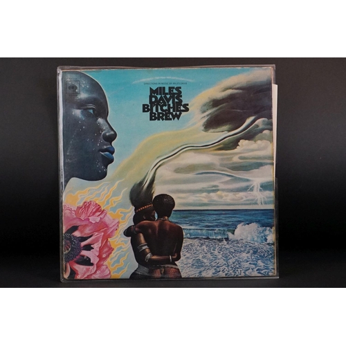 274 - Vinyl - Jazz - 12 original Miles Davis albums to include: Big Fun (original UK double, CBS, 88024), ... 