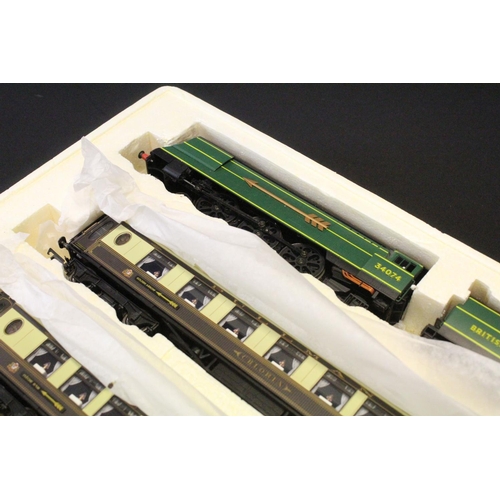 31 - Boxed Hornby OO gauge R2369 The Golden Arrow Train Pack, complete, box tatty with 'Spud Murphy' writ... 